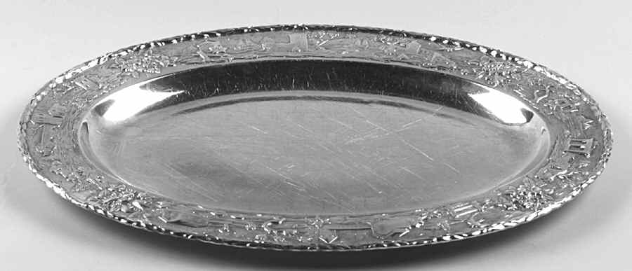 Repousse-Full Chased-Landscape (Sterling) Medium Sterling Meat Plate No Well by Kirk Stieff-1