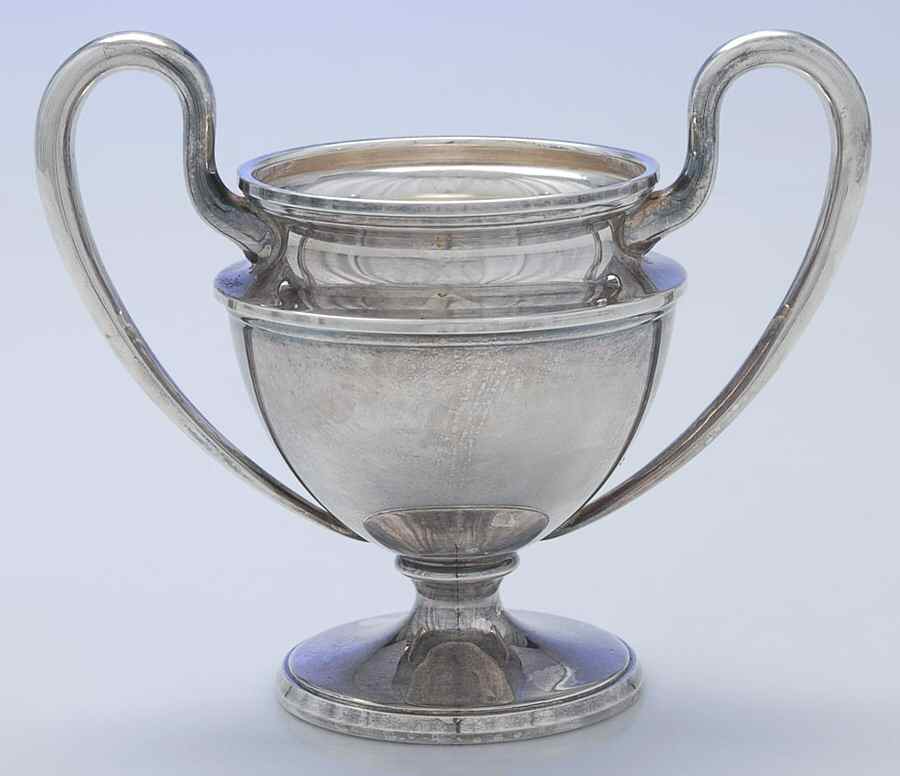 Colonial (Sterling, 0650, Hollowware) Sugar Bowl No Lid by Kirk Stieff-1