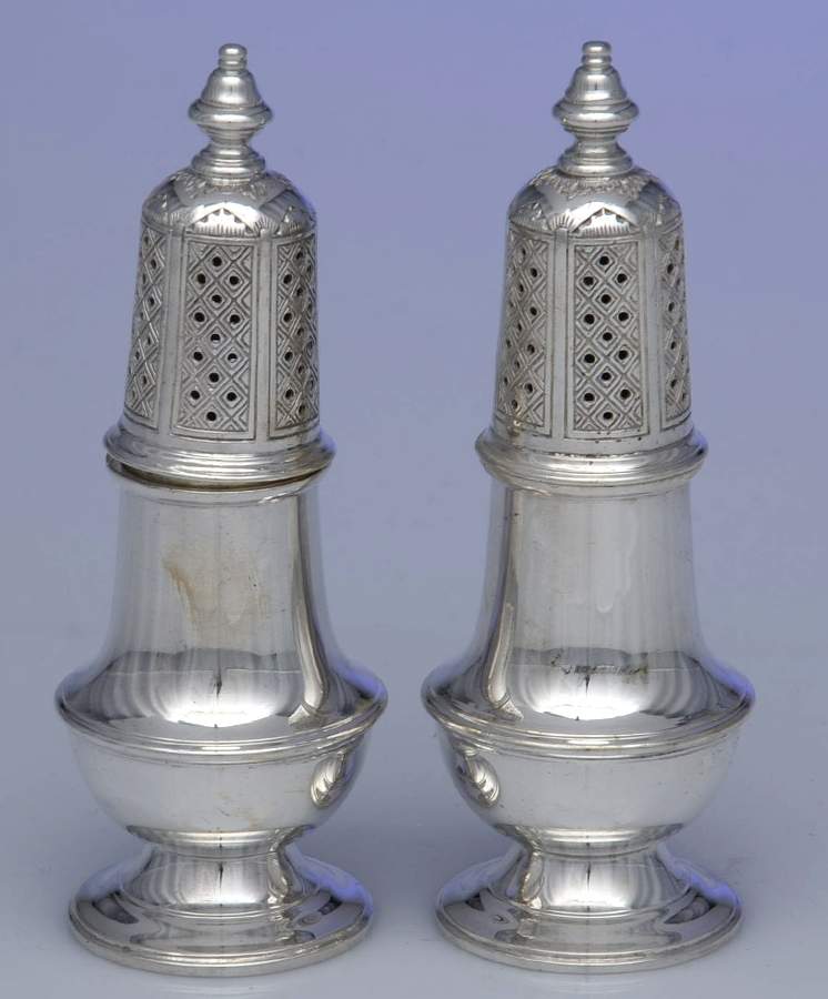 Williamsburg (Sterling, Hollowware) Salt and Pepper Set by Kirk Stieff-1