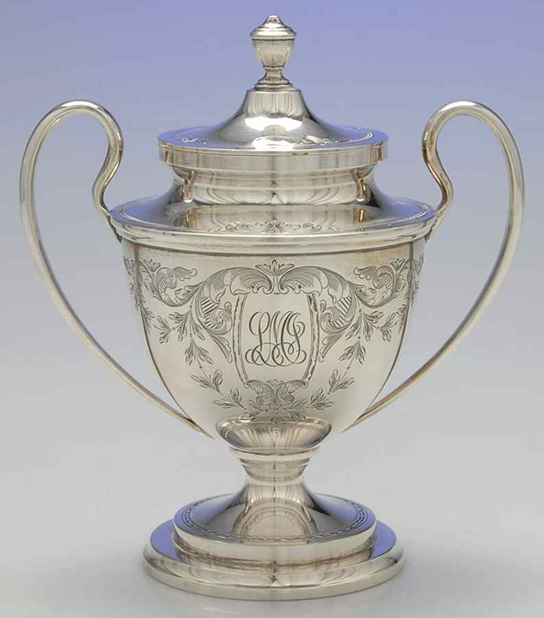Mayflower (Sterling, Hollowware) Sugar Bowl & Lid by Kirk Stieff-1