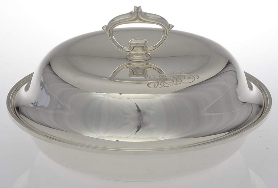 Calvert-Old Maryland Plain (Sterling, Hollowware) 8" Round Covered Vegetable by Kirk Stieff-1