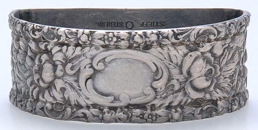 Stieff Rose (Sterling, 1892, Hollowware) Oblong Napkin Ring by Kirk Stieff-1