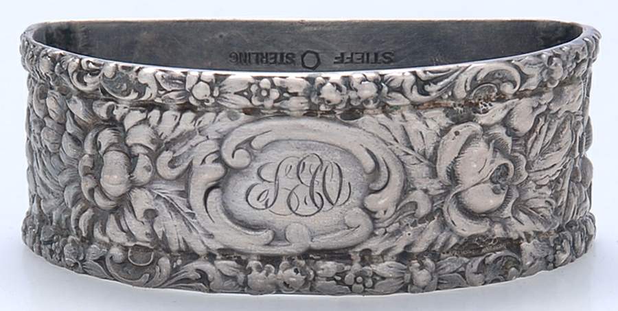Stieff Rose (Sterling, 1892, Hollowware) Oblong Napkin Ring by Kirk Stieff-1