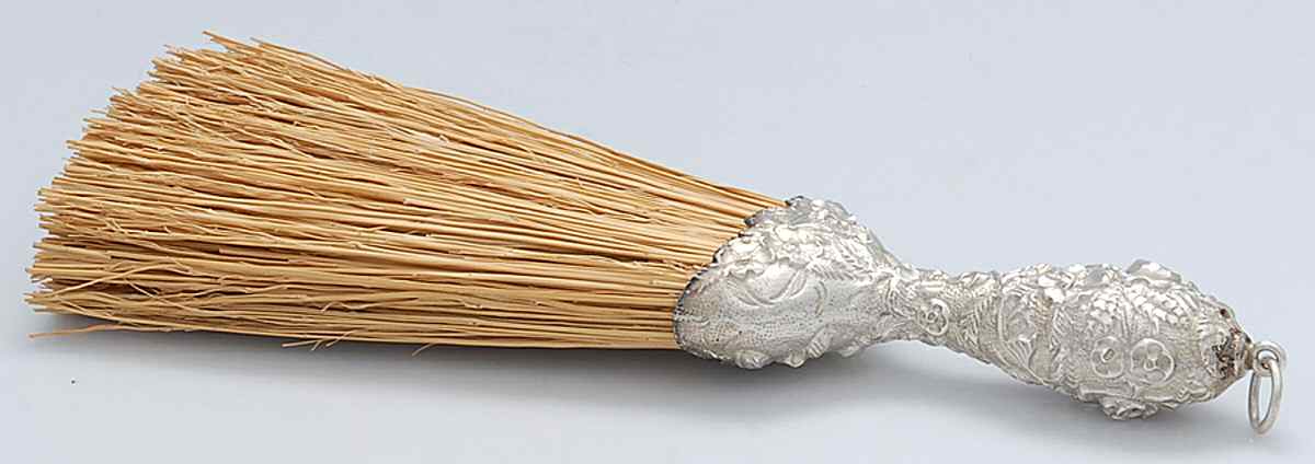 Stieff Rose (Sterling, 1892, Hollowware) Sterling Handle Whisk Broom by Kirk Stieff-1