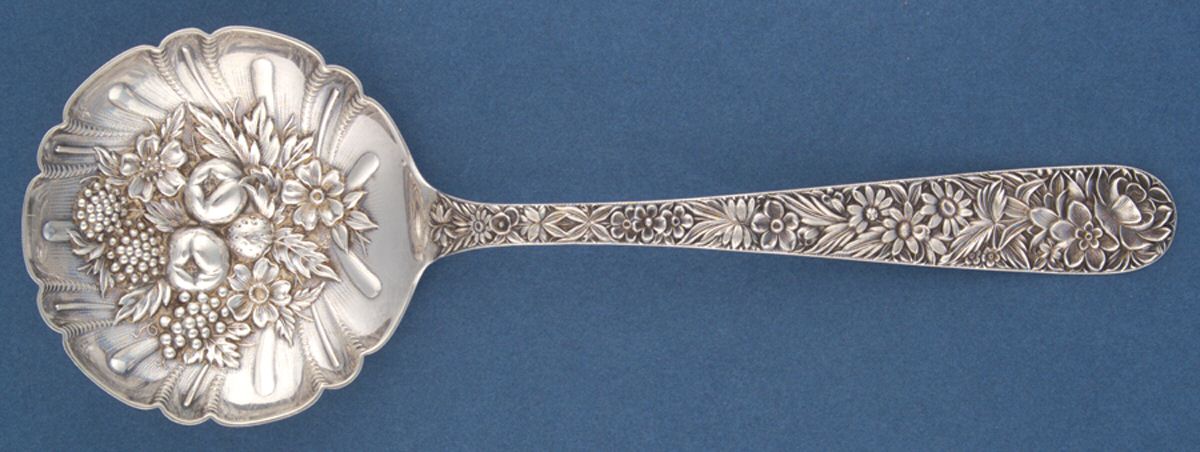 Repousse (Sterling, 1924, S.Kirk & Son, Inc.) Large Solid Shell Berry/Casserole Spoon by Kirk Stieff-1