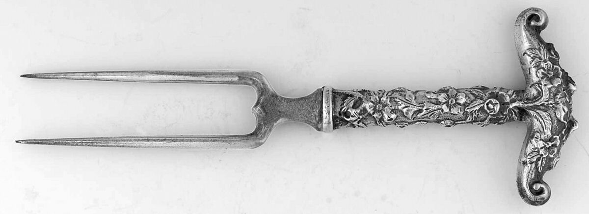 Repousse (Sterling, 1896, 925-1000) Large Joint/Roast Holder Fork by Kirk Stieff-1