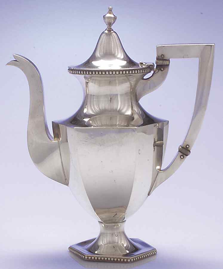 Colonial-Beaded (Sterling, 500, Hollowware) Coffee Pot by Kirk Stieff-1