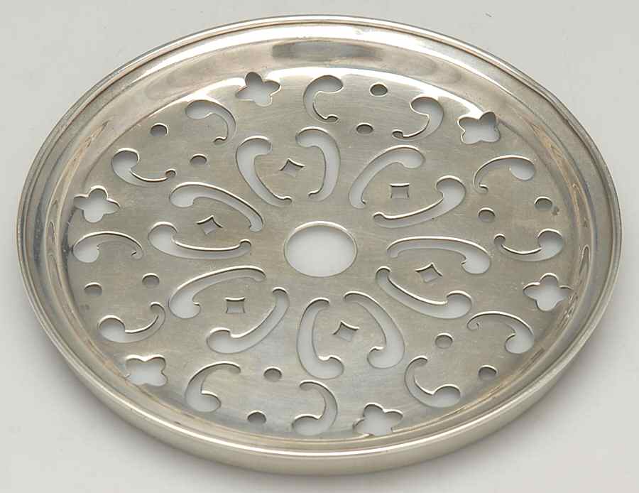 Repousse-Full Chased-Hand Chased Strainer for Round Open Butter by Kirk Stieff-1