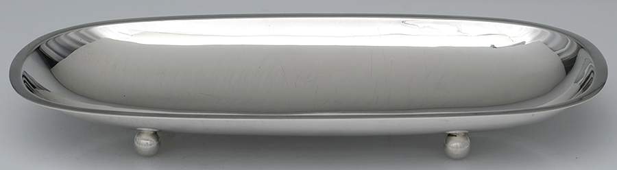 516 (Sterling, Hollowware) 11" Bread Tray by Kirk Stieff-1