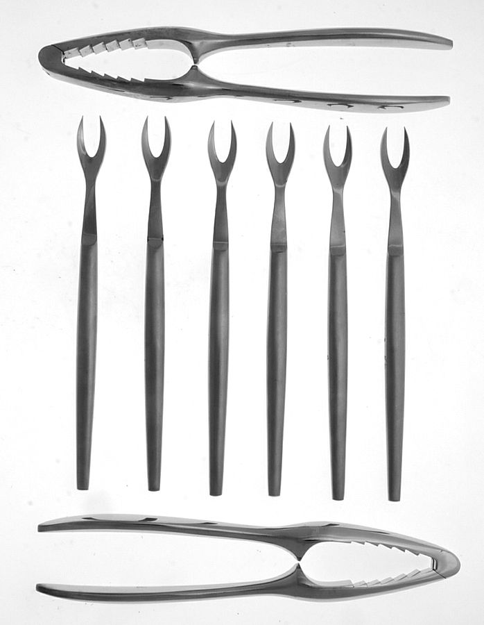 KLD1 (Stainless) 8 Pc Lobster Set (2 LOC + 6 LOBP) by Kalmar Design (Italy)-1