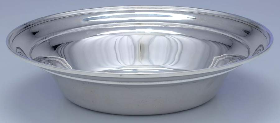 021 (Sterling, Hollowware) 10" Round Vegetable Bowl by Kirk Stieff-1