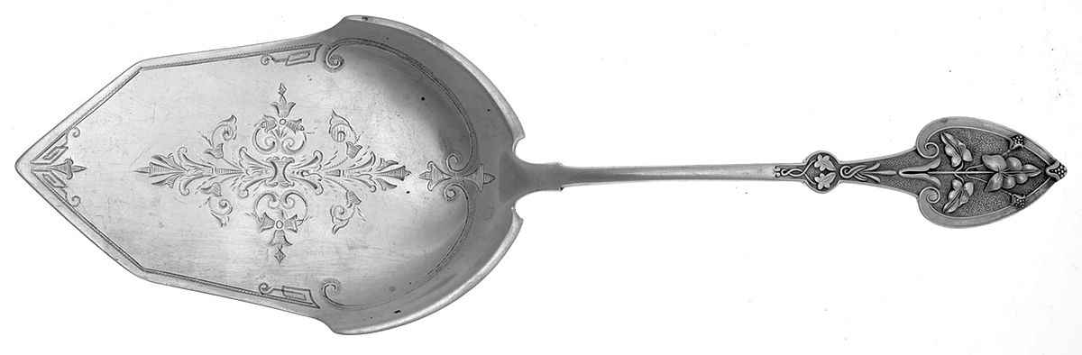 Leaf & Berry (Coin) Bright Cut Solid Pastry Server by Knowles & Ladd-1