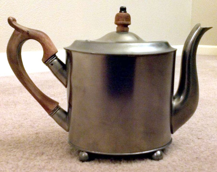 Historic Newport (Pewter, Hollowware) Teapot by Kirk Stieff-1