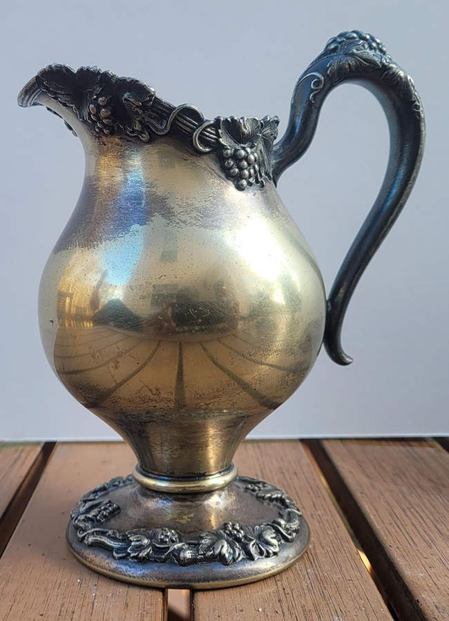 C8012 (Silverplate, Hollowware) Creamer by Knickerbocker Silver-1