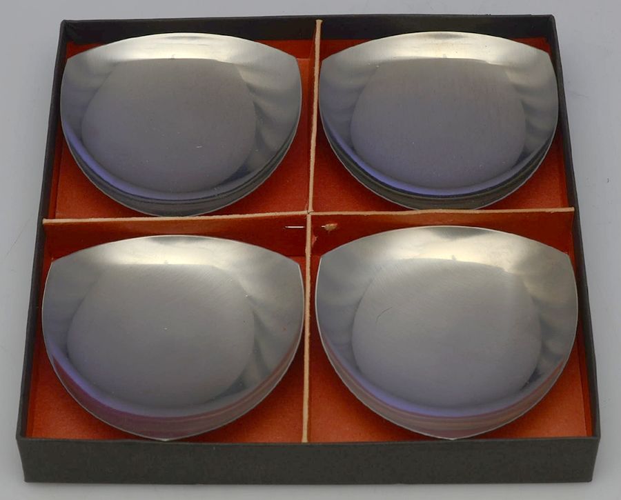 Stainless Hollowware Shell Ashtray - Set of 4 by Kalmar Design (Italy)-1