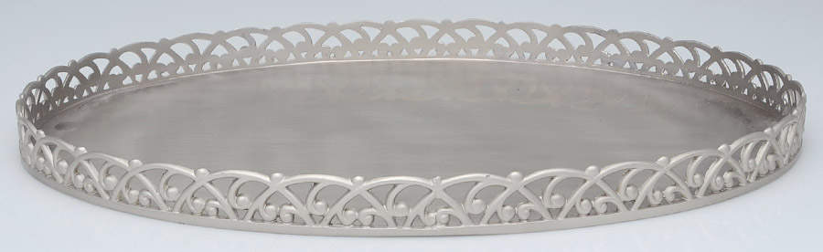 KUZ1 (Pewter, Hollowware) 15" Complimentary Gallery Tray by C Kurz & Co-1