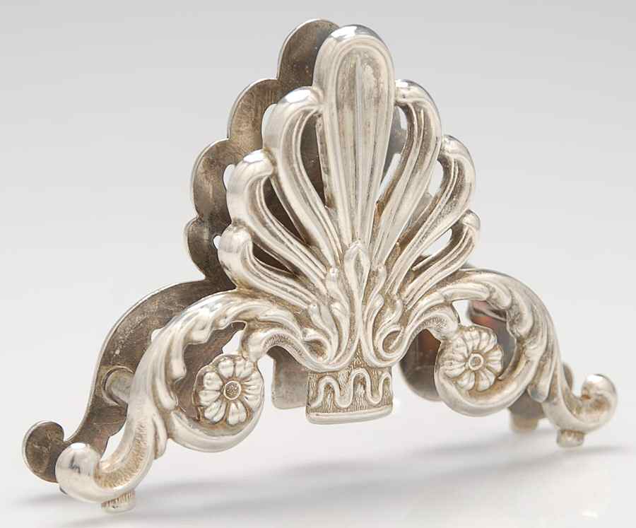 Silverplate Hollowware Knife Rest by Leonard Silver Mfg Co-1