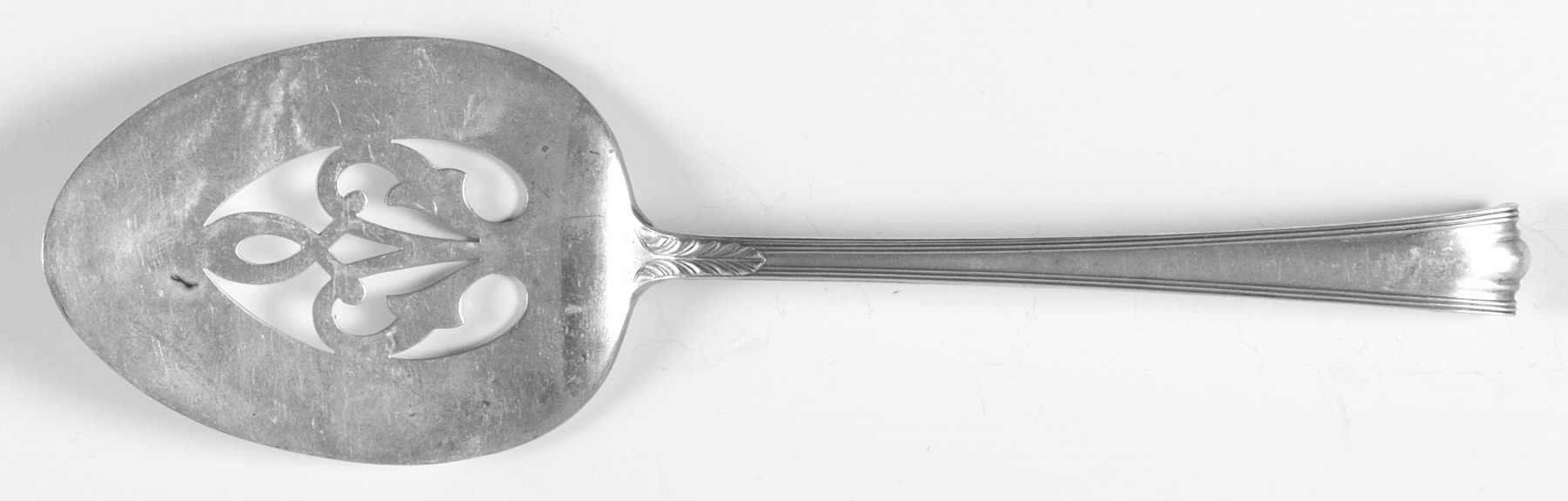 American Directoire (Sterling, 1931) Tomato Server, Solid Piece by Lunt Silver-1