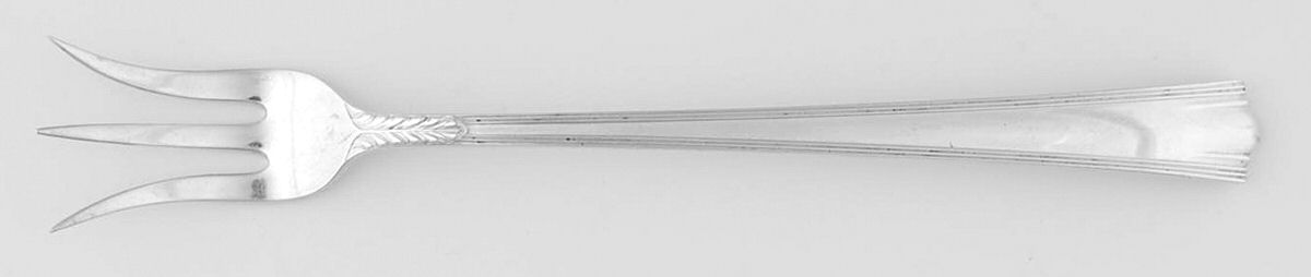 American Directoire (Sterling, 1931) Short Handle Pickle/Olive Fork by Lunt Silver-1