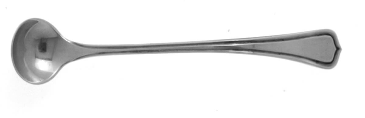 Carolina (Sterling, 1913) Mustard Spoon by Lunt Silver-1