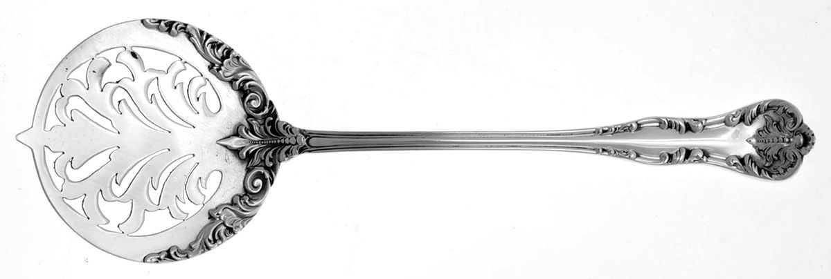 Chatelaine (Sterling, 1894) Small Cucumber/Tomato Server by Lunt Silver-1