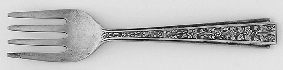 Chased Classic (Sterling, 1936) Baby Fork by Lunt Silver-1