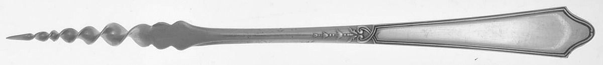 Chateau-Chateau Thierry(Sterling, 1919) One Tine Butter Pick by Lunt Silver-1