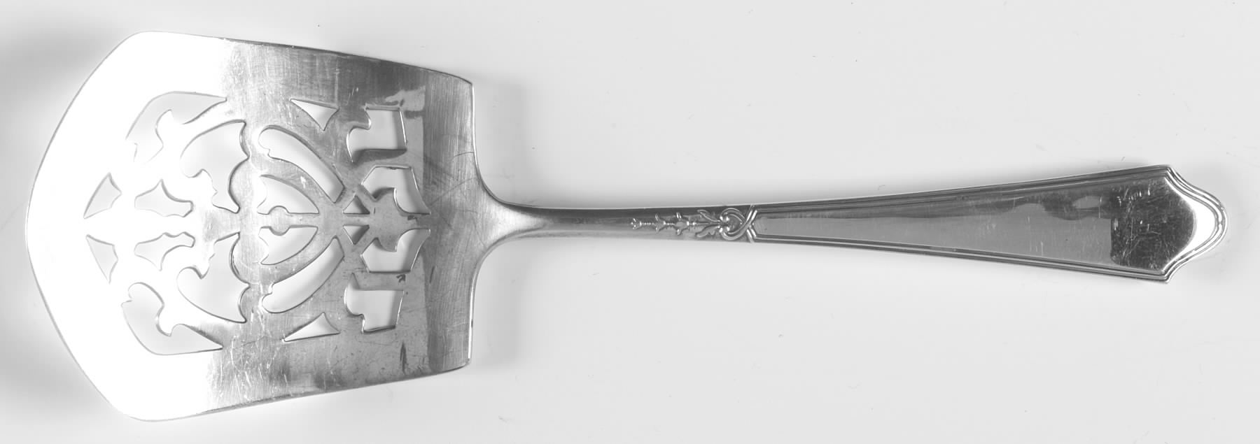 Chateau-Chateau Thierry(Sterling, 1919) Tomato Server, Solid Piece by Lunt Silver-1