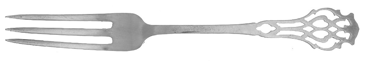 Chippendale (Sterling, 1910) Strawberry Fork by Lunt Silver-1