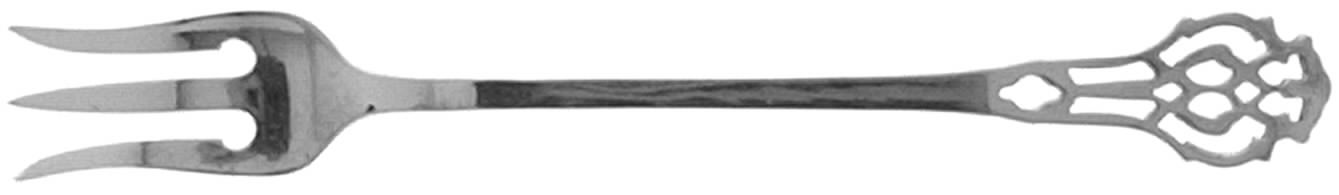 Chippendale (Sterling, 1910) Oyster Fork by Lunt Silver-1