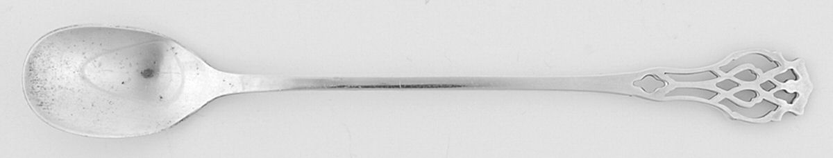 Chippendale (Sterling, 1910) Parfait Spoon (Solid Piece) by Lunt Silver-1
