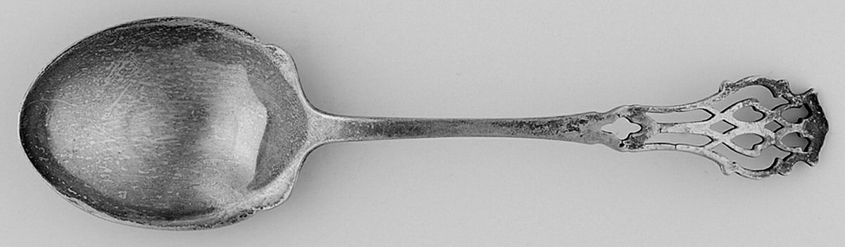Chippendale (Sterling, 1910) Sugar Spoon by Lunt Silver-1