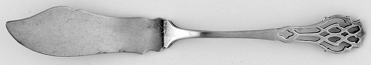 Chippendale (Sterling, 1910) Flat Handle Master Butter Knife by Lunt Silver-1