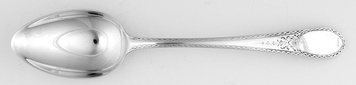 Colonial Engraved (Silverplate, 1982) Teaspoon by Lunt Silver-1