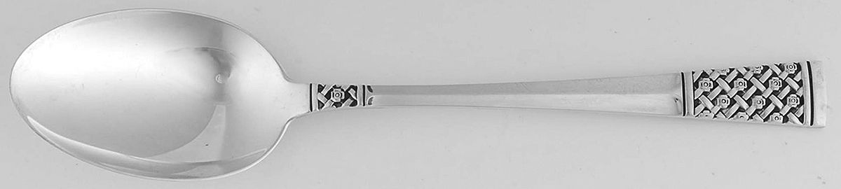 Columbine (Sterling, 1973) Dessert/Oval Soup Spoon by Lunt Silver-1