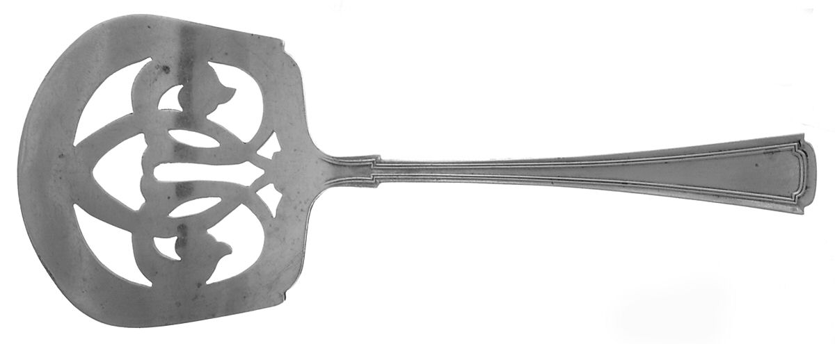 Cortland (Sterling, 1921) Large Cucumber Server by Lunt Silver-1