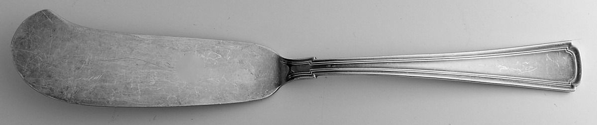 Cortland (Sterling, 1921) Flat Handle Master Butter Knife by Lunt Silver-1