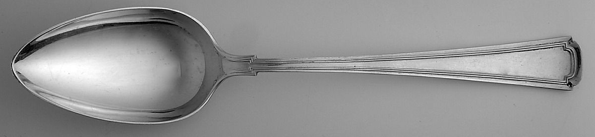 Cortland (Sterling, 1921) Dessert/Oval Soup Spoon by Lunt Silver-1
