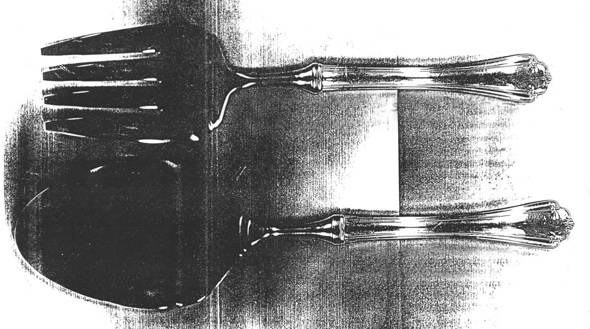 Delicacy (Sterling, 1987) Buffet Serving Fork with Stainless Tines by Lunt Silver-1