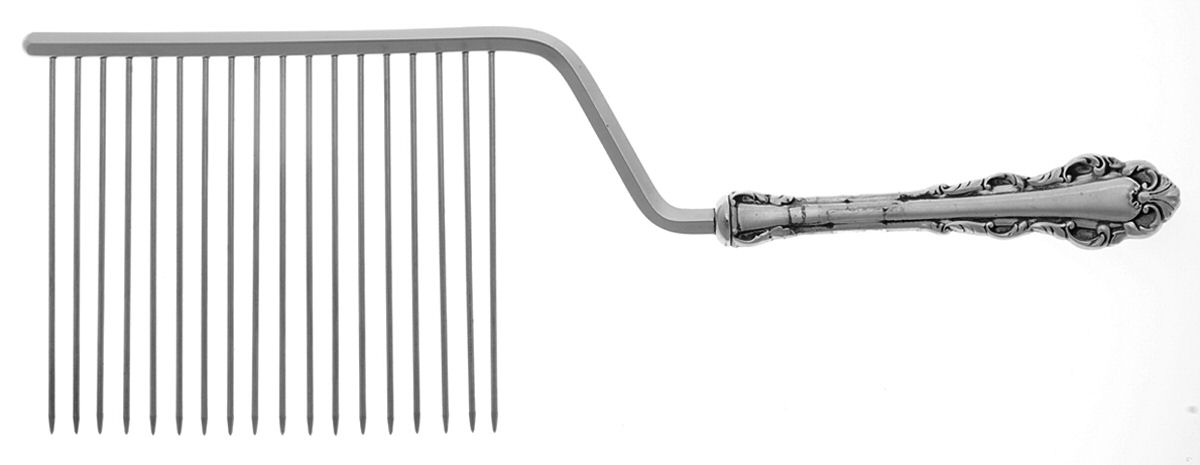 Dresden Scroll (Sterling, 1971) Cake Breaker with Silverplate Prongs by Lunt Silver-1