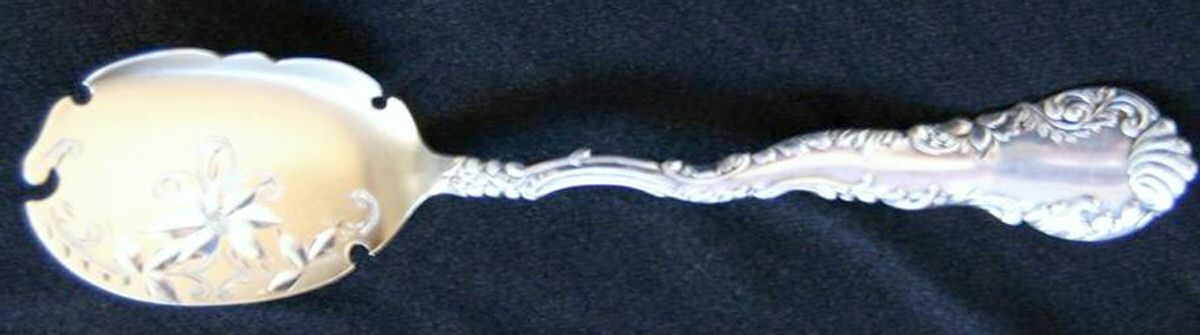 Elaine (Sterling, 1893) Large Solid Jelly Server, Bright Cut by Lunt Silver-1