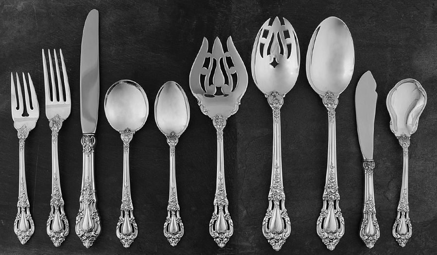 Eloquence (Sterling, 1953) 45 Piece Place Size Starter Set by Lunt Silver-1