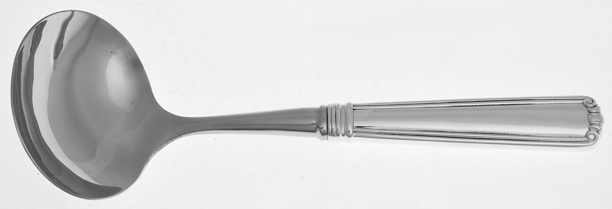 Embassy Scroll (Sterling, 1981, no monograms) Gravy Ladle with No Spout Stainless Bowl HC by Lunt Silver-1