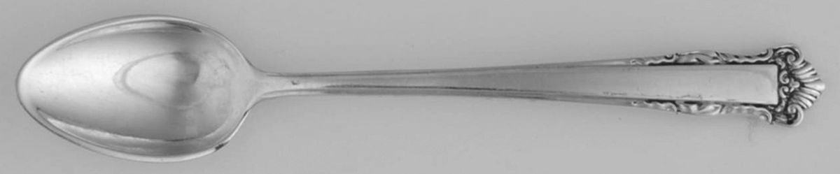 English Shell (Sterling, 1937) Individual Salt Spoon by Lunt Silver-1