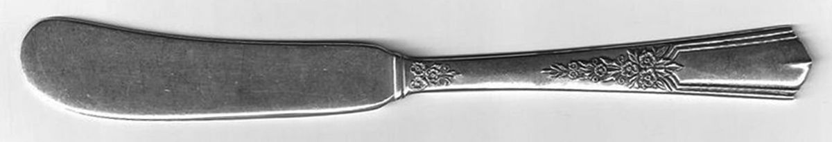 Gaycourt (Sterling, 1938) Flat Handle Butter Spreader by Lunt Silver-1