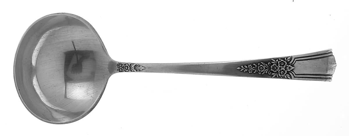 Gaycourt (Sterling, 1938) Solid Gravy Ladle by Lunt Silver-1