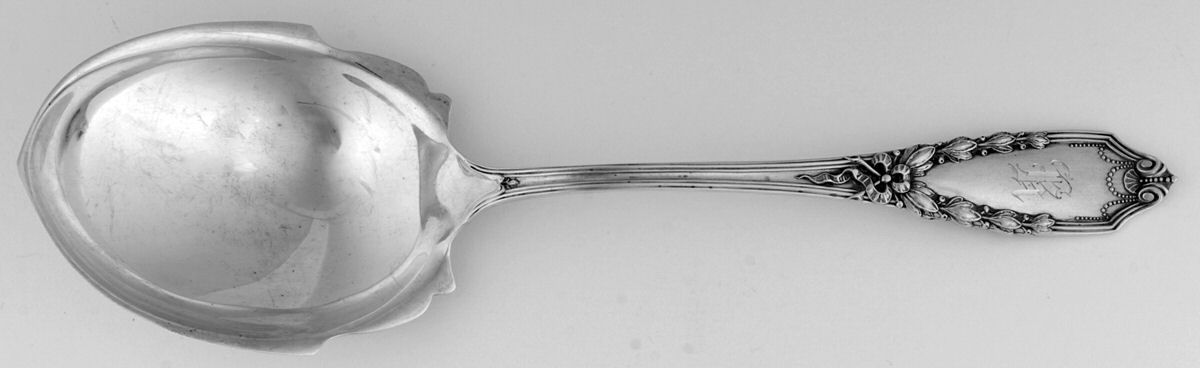 John Hancock (Sterling, 1911) Small Solid Berry/Casserole Spoon by Lunt Silver-1