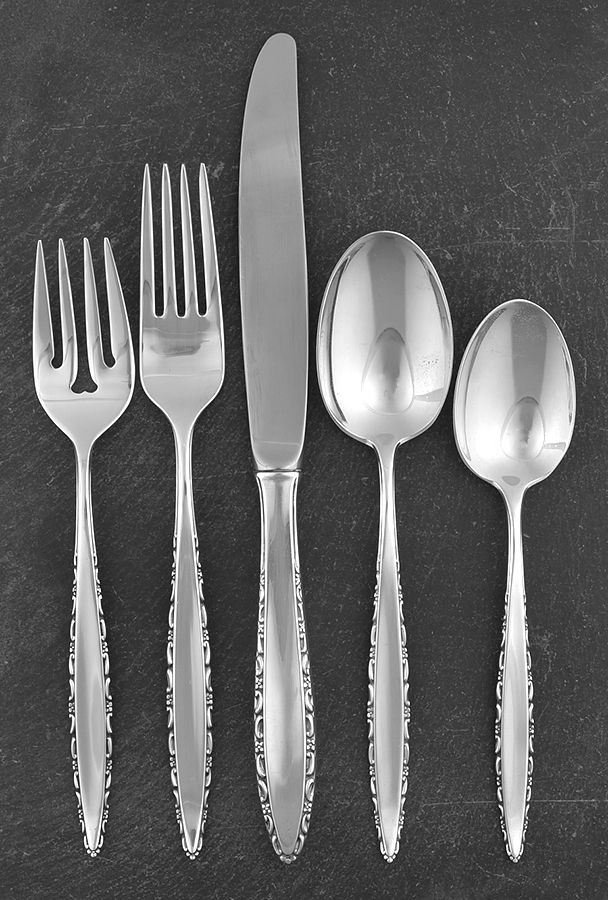 Lace Point (Sterling, 1965) 40 Piece Estate Set by Lunt Silver-1