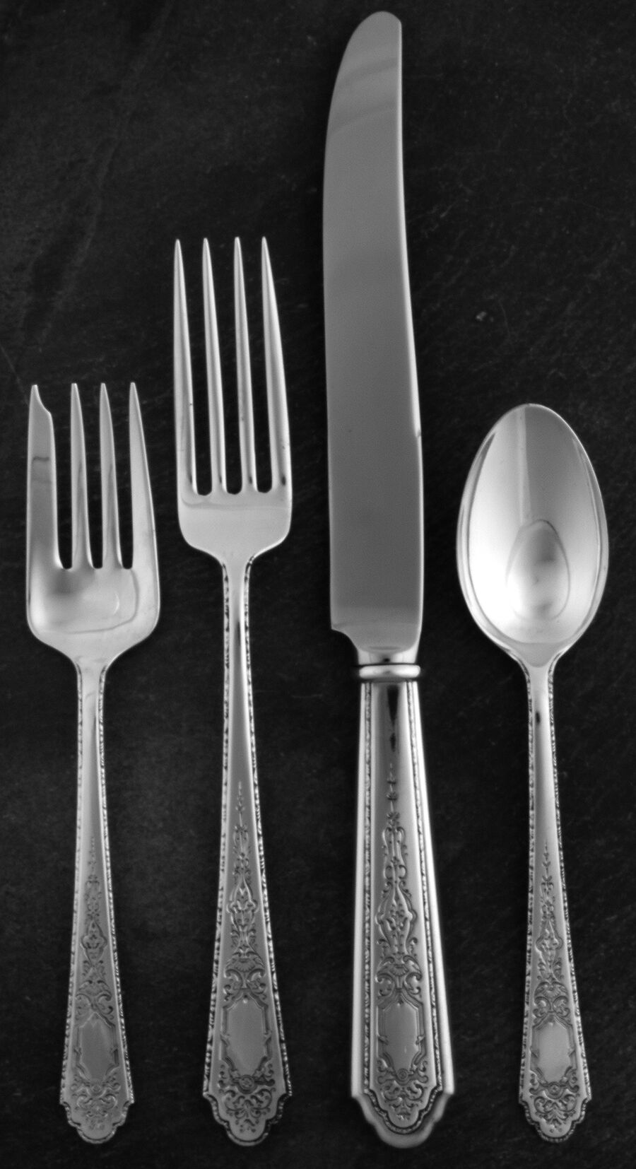 Mary II (Sterling, 1923) 32  Piece Estate Set by Lunt Silver-1
