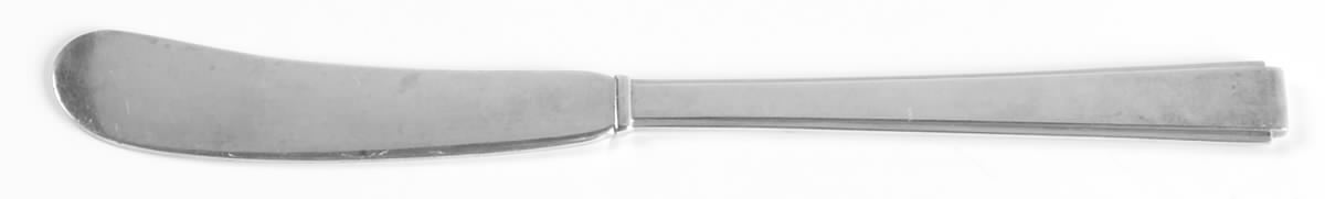 Modern Classic (Sterling, 1934, No Monos) Flat Handle Butter Spreader by Lunt Silver-1